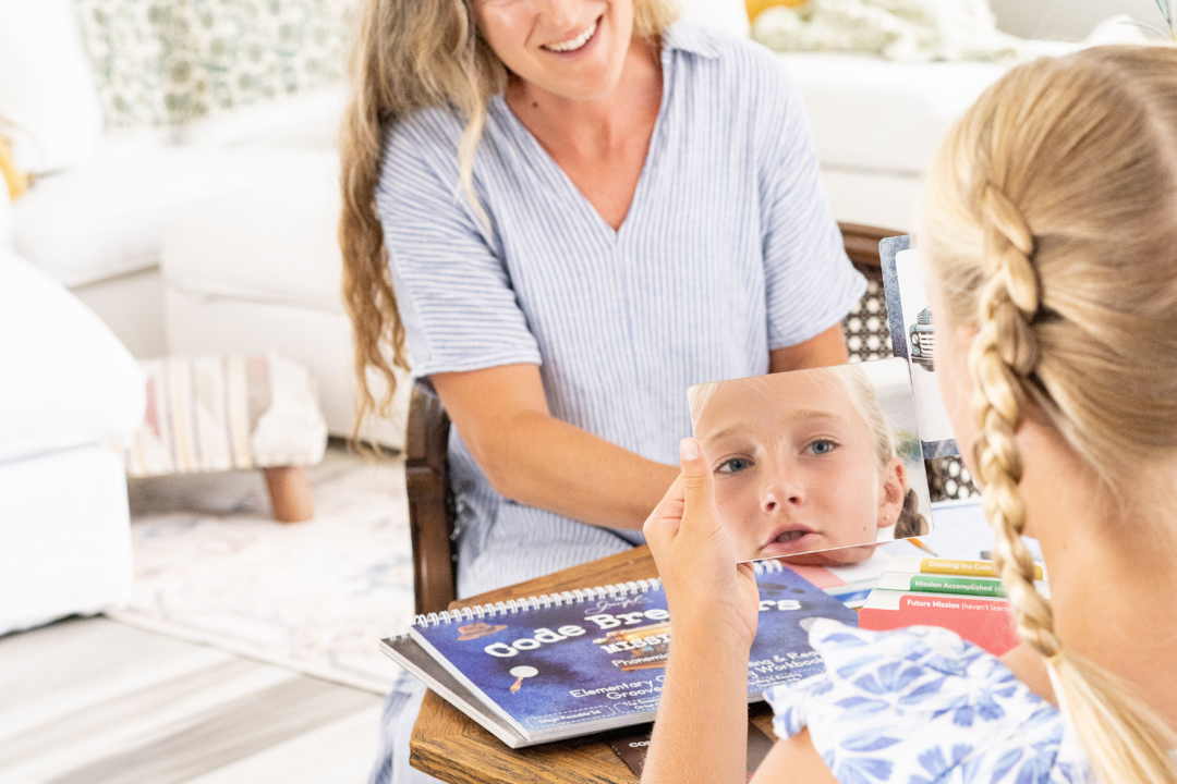 7 Best Learn to Read Kits for Kids (Reviewed)